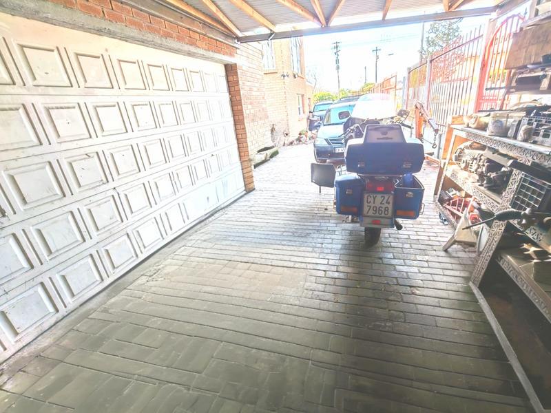 3 Bedroom Property for Sale in Glen Lilly Western Cape